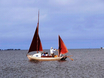 Drascombe longboat