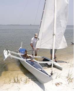 Beach sailing trimaran