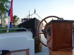 Friesland, Motorboot